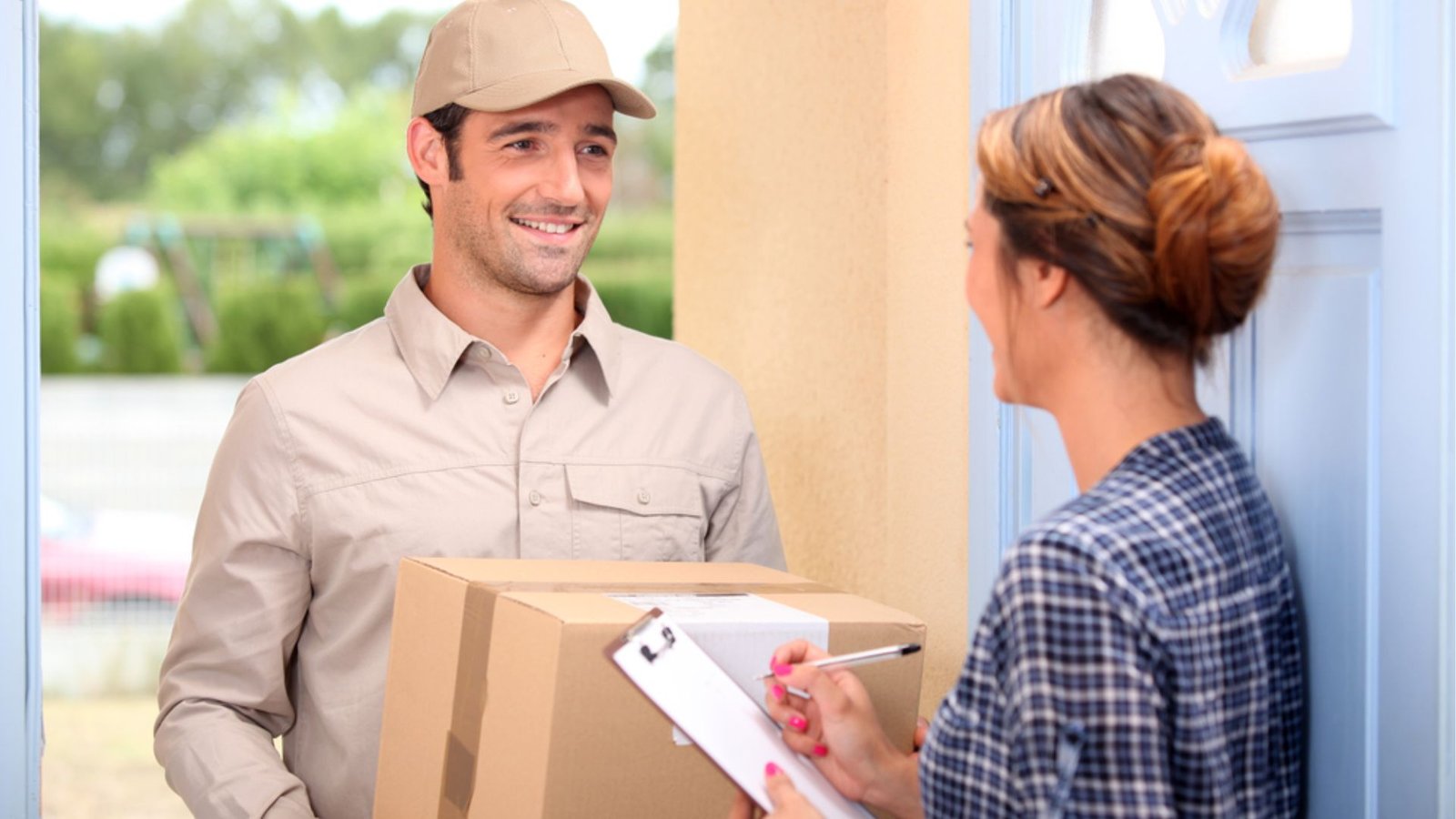 How to Choose the Right Door to Door Cargo Services