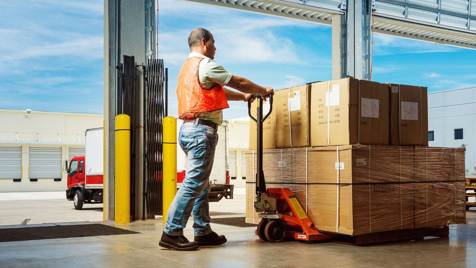 What Is Land Cargo & how Does Land cargo service Work?
