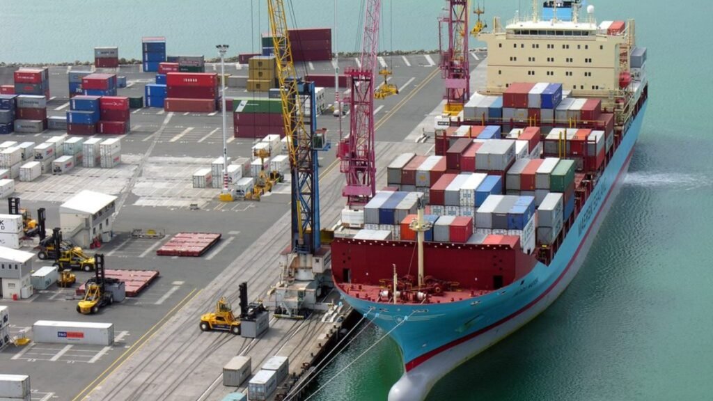 Exploring the World of Sea Freight Services