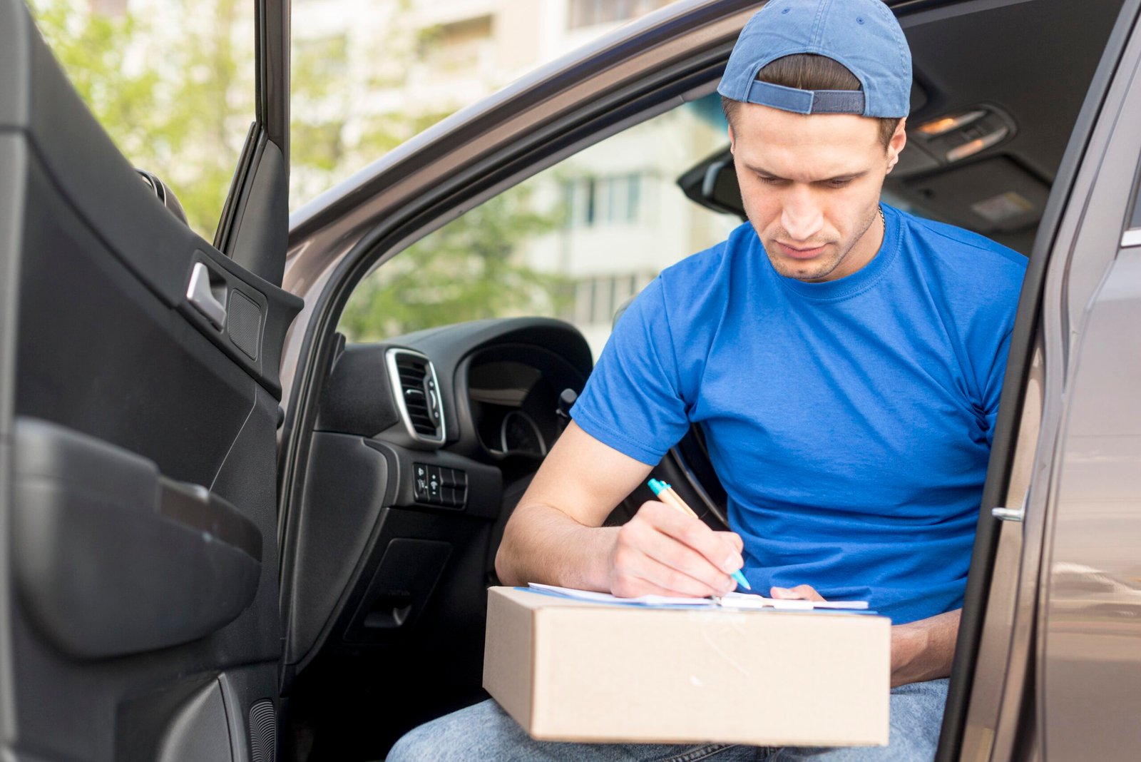 How to Ship a Car Safely and Affordably